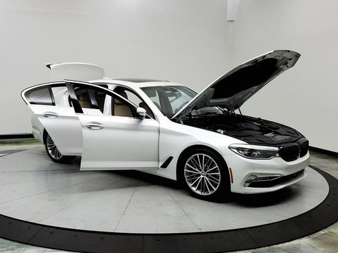 Used 2017 BMW 530i image 10