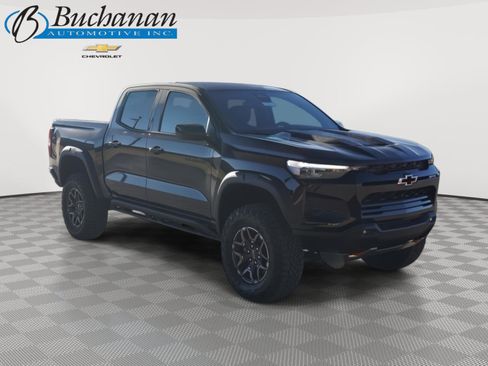 New 2026 Chevrolet Colorado ZR2 w/ Technology Package image 1