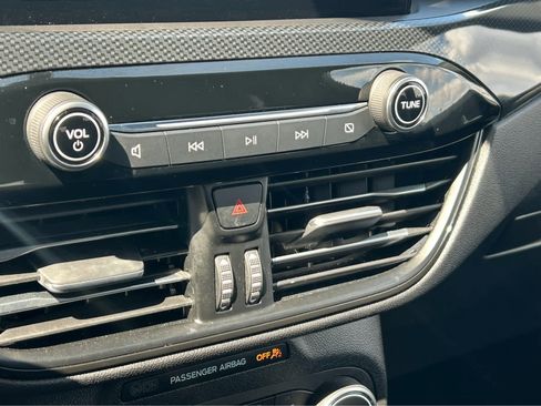 Used 2024 Ford Escape ST-Line image 39