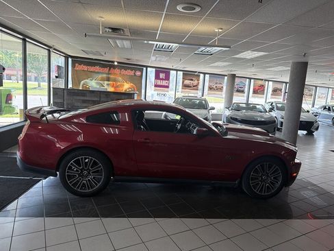 Used 2012 Ford Mustang GT Premium w/ GT Coupe Accessory Pkg 4 RWD image 5