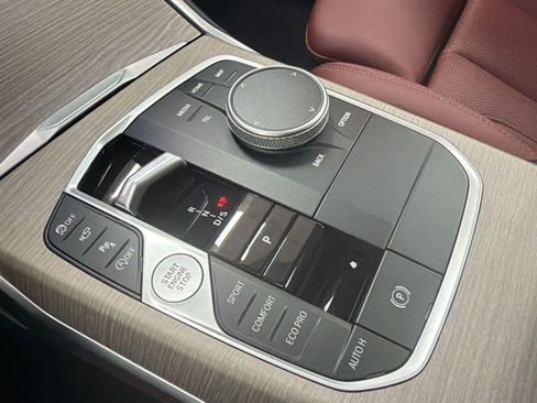 Used 2025 BMW 330i xDrive Sedan image 17