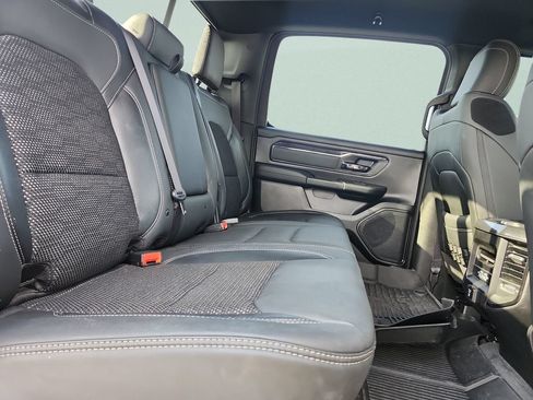 Used 2021 RAM 1500 Big Horn w/ Built-to-serve Edition AWD/4WD image 33