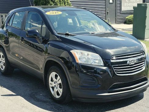 Used 2016 Chevrolet Trax LS FWD image 8