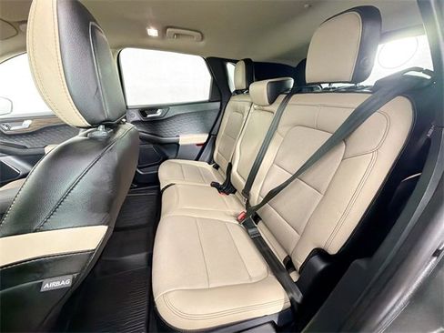 Used 2020 Ford Escape Titanium image 23