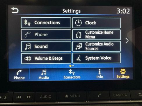 Used 2025 Nissan Sentra SV image 35