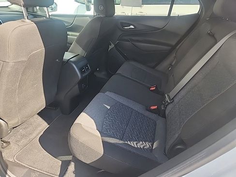 Used 2024 Chevrolet Equinox LT image 9