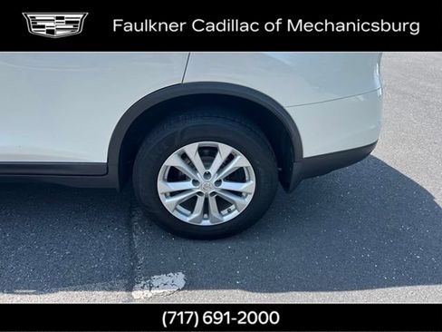 Used 2015 Nissan Rogue SV w/ SV Premium Package AWD/4WD image 27