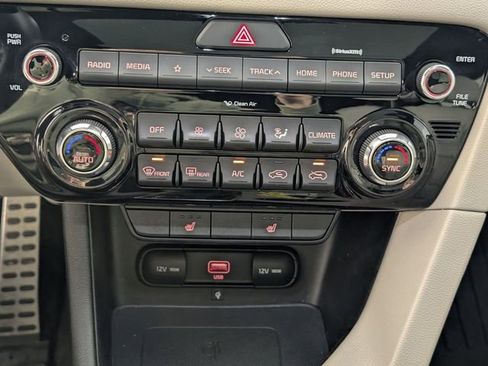 Used 2022 Kia Sportage Nightfall Edition w/ Nightfall Fwd Premium Package image 22