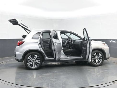 Used 2024 Mitsubishi Outlander Sport ES AWD/4WD image 50