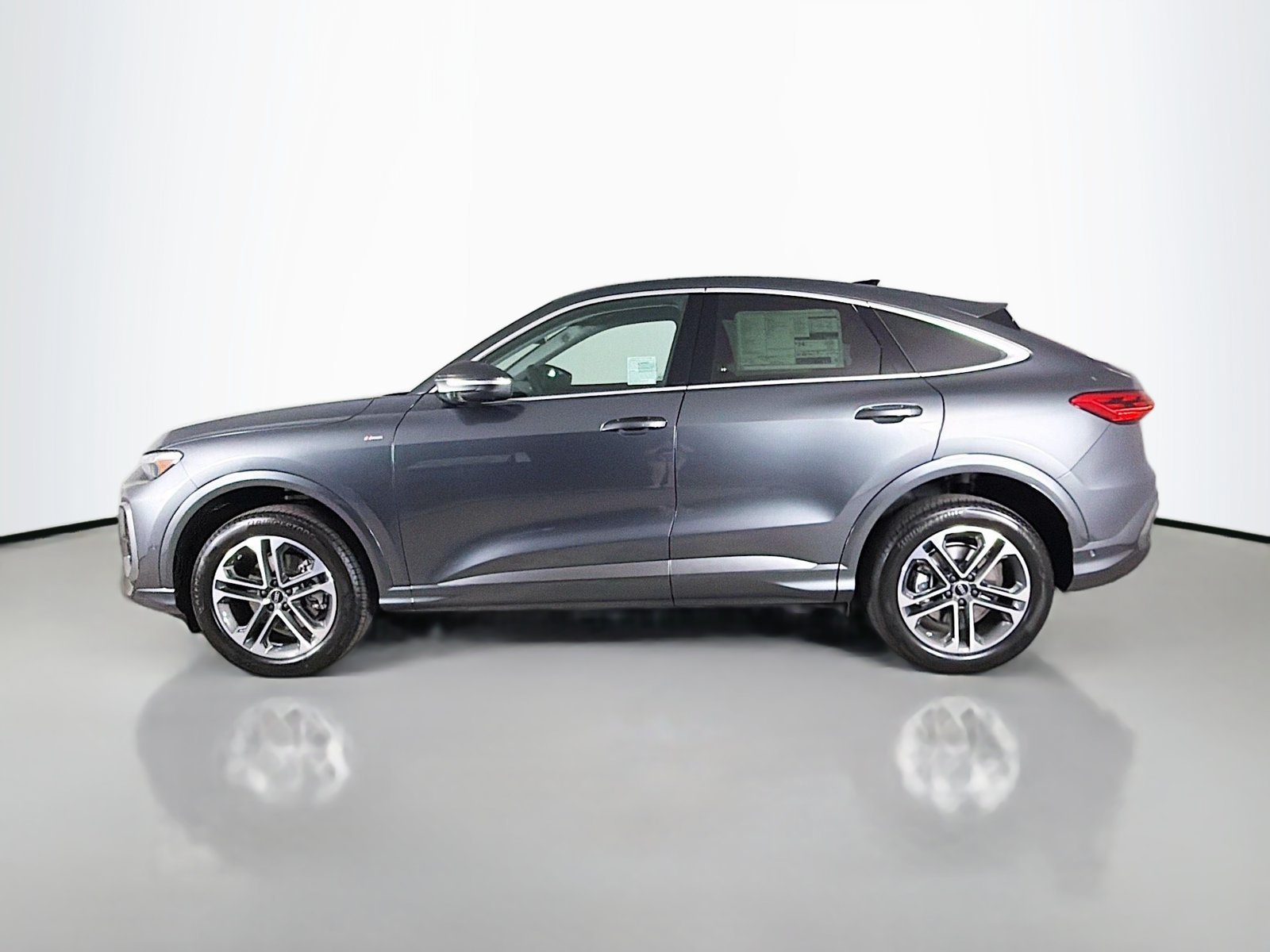 New 2026 Audi Q5 Premium Plus AWD/4WD image 4