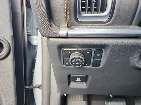 New 2026 Ford Expedition Tremor AWD/4WD image 13