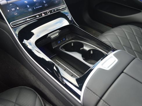 Used 2025 Mercedes-Benz S 580 4MATIC Sedan image 28