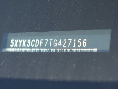 Certified 2026 Kia Sportage EX AWD/4WD image 16