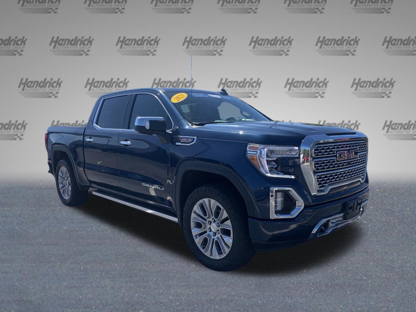Used 2021 GMC Sierra 1500 Denali w/ Denali Ultimate Package AWD/4WD image 2