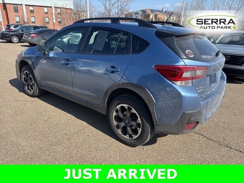 Used 2023 Subaru Crosstrek 2.0i image 4