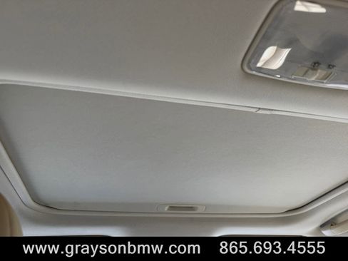 Used 2015 Lexus CT 200h w/ Navigation Package FWD image 17
