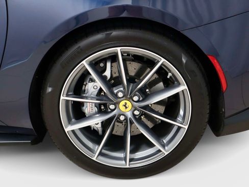 Certified 2023 Ferrari 812 GTS RWD image 9