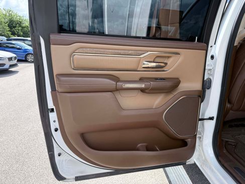 Used 2019 RAM 1500 Limited RWD image 11