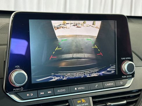 Used 2023 Nissan Altima 2.5 SR FWD image 20