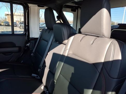New 2026 Jeep Wrangler Rubicon image 11