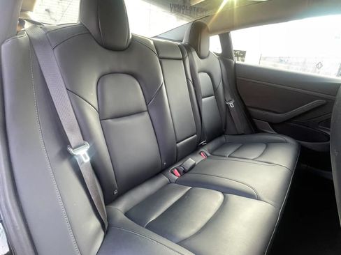 Used 2021 Tesla Model 3 Standard Range Plus RWD image 32