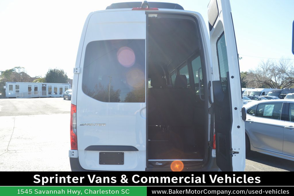 Used 2025 Mercedes-Benz Sprinter 2500 image 41