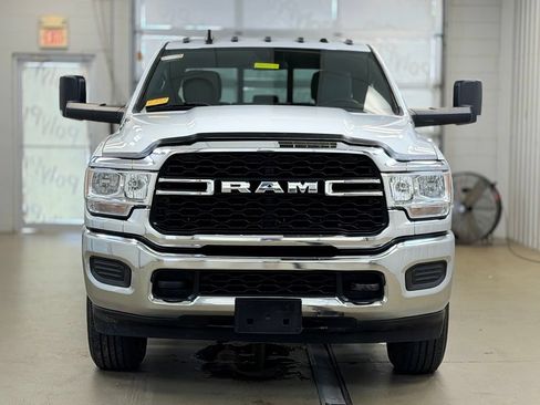 Used 2021 RAM 2500 Tradesman AWD/4WD image 2