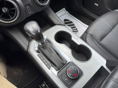 Used 2019 Chevrolet Blazer LT w/ Sun and Wheels Package image 26