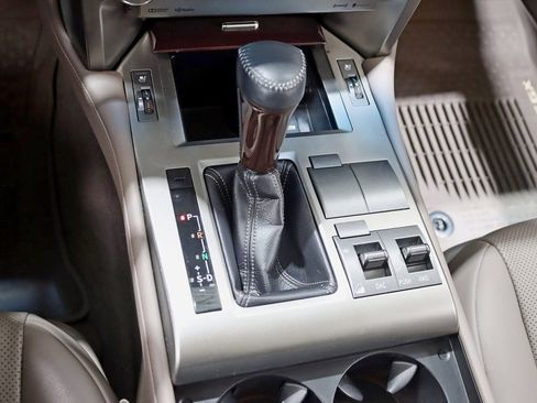 Used 2019 Lexus GX 460 Premium image 23