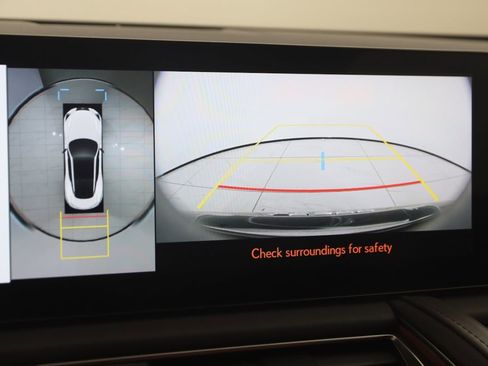 Used 2024 Lexus LC 500 Convertible w/ Touring Package image 10