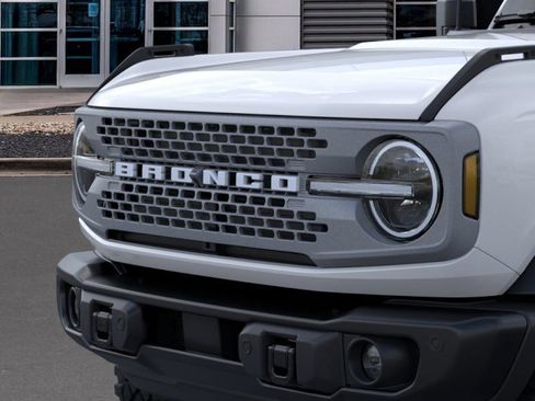 New 2025 Ford Bronco Badlands AWD/4WD image 19