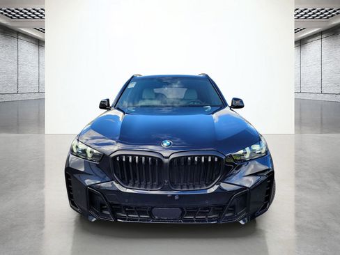 New 2026 BMW X5 xDrive40i w/ M Sport Package image 3