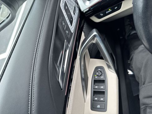 Certified 2023 BMW X1 xDrive28i w/ Premium Package image 9