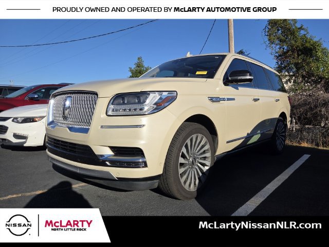 Used 2018 Lincoln Navigator Reserve w/ Technology Package AWD/4WD image 1