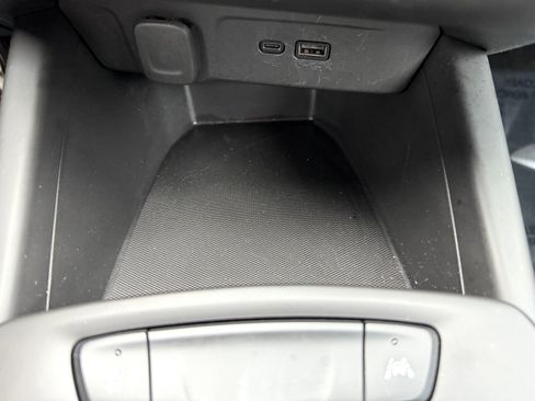 Used 2024 Chevrolet Trax LS w/ LS Convenience Package image 25