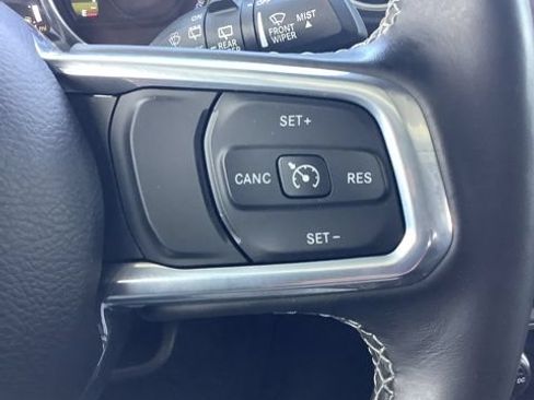 Used 2023 Jeep Wrangler Unlimited Sahara w/ Cold Weather Group AWD/4WD image 37