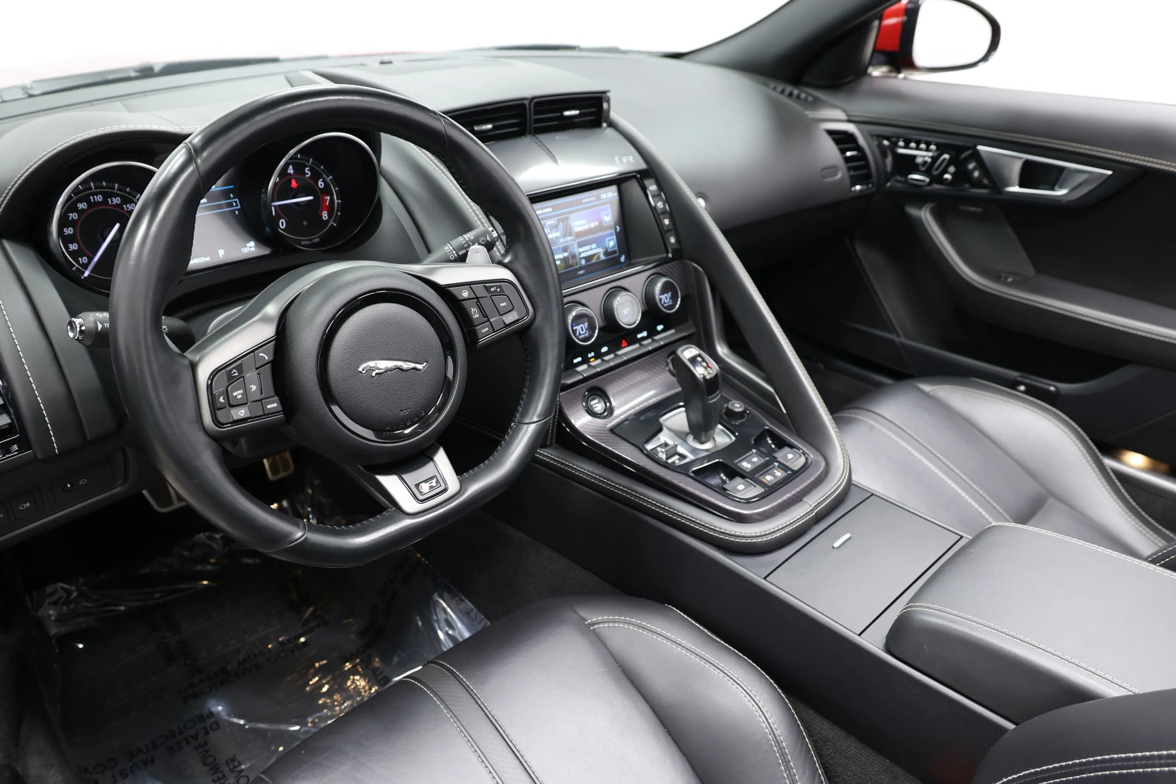 Used 2016 Jaguar F-TYPE R AWD/4WD image 2