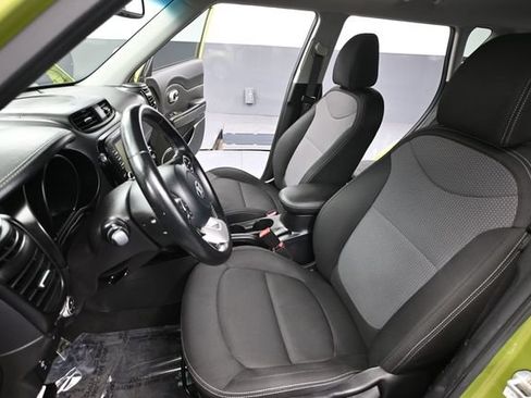 Used 2019 Kia Soul + w/ Audio Package FWD image 24