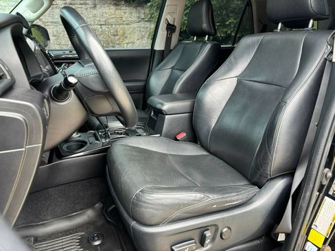 Used 2020 Toyota 4Runner Nightshade AWD/4WD image 11
