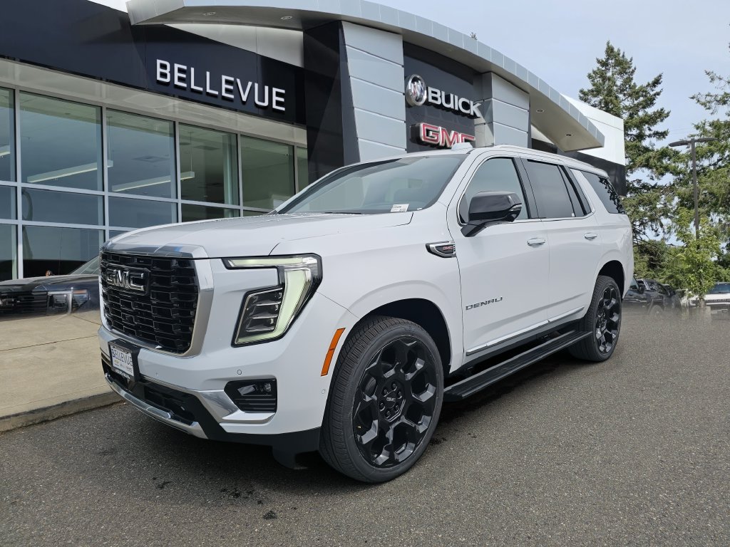 Used 2026 GMC Yukon Denali w/ Denali Reserve Package AWD/4WD image 3