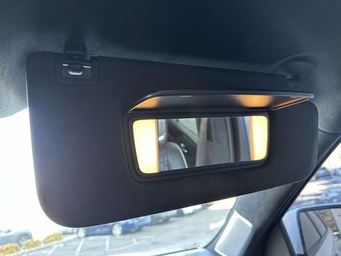 Used 2022 Cadillac Escalade Sport Platinum image 32