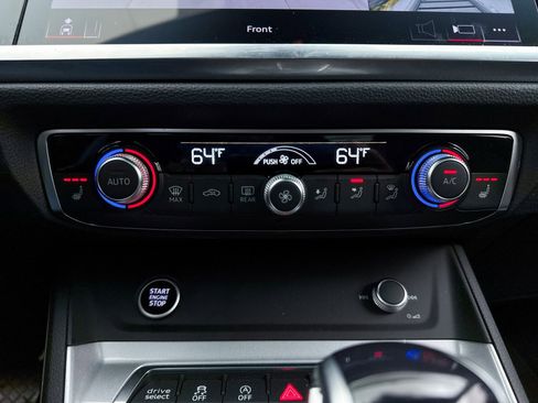 Used 2023 Audi Q3 2.0T Premium Plus w/ Premium Plus Package image 24