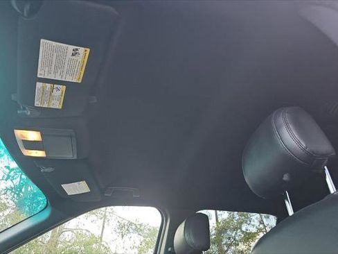 Used 2016 Ford Explorer XLT w/ Equipment Group 202A image 14