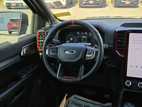 Used 2025 Ford Ranger Raptor AWD/4WD image 13