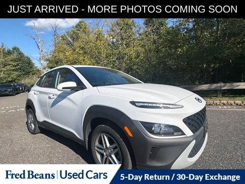 Used 2023 Hyundai Kona SE AWD/4WD image 1
