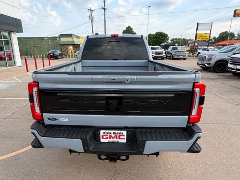 Used 2025 Ford F250 Platinum w/ Tremor Off-Road Package AWD/4WD image 27