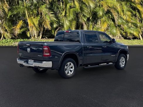 Used 2019 RAM 1500 Laramie AWD/4WD image 5