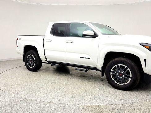 Used 2024 Toyota Tacoma TRD Sport AWD/4WD image 3