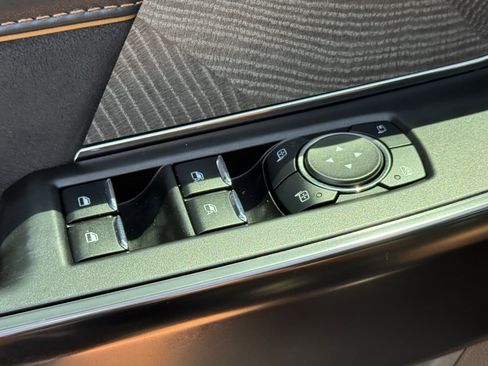 Used 2022 Ford F150 Platinum w/ Equipment Group 701A High image 28