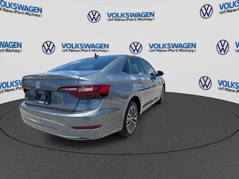 Used 2020 Volkswagen Jetta SE w/ SE Cold Weather Package FWD image 14